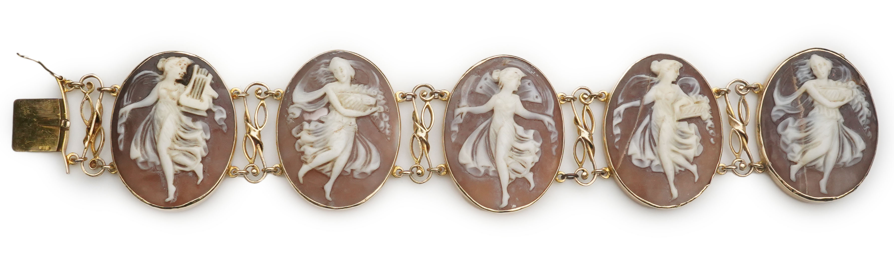 A shell cameo bracelet, Italy